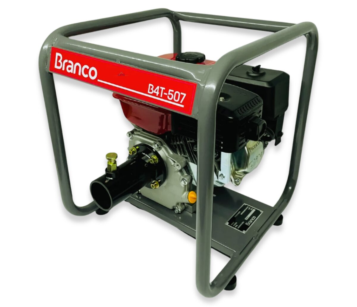 Motobomba 2" para drenagem e esgotamento de água.