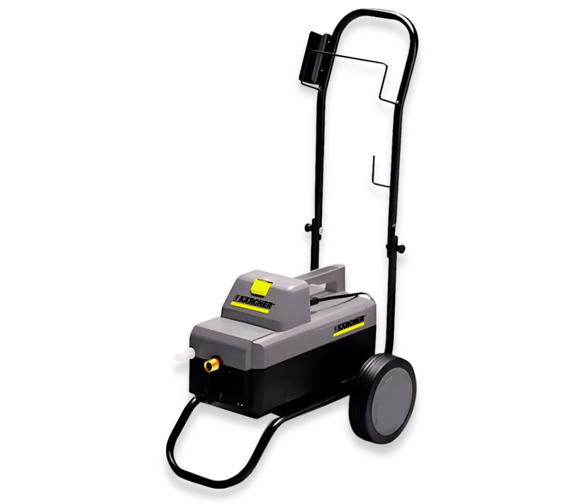 Lavadora profissional para limpeza pesada de fachadas e canteiros.